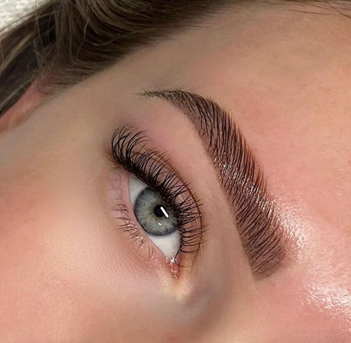 Brow Lamination + Tint